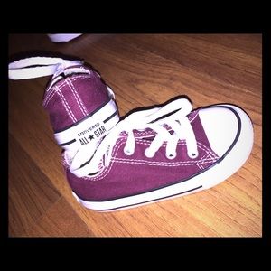 Burgundy converse